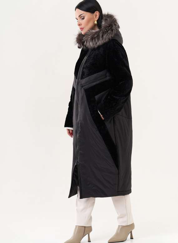 Комбинированный пуховик с овчиной