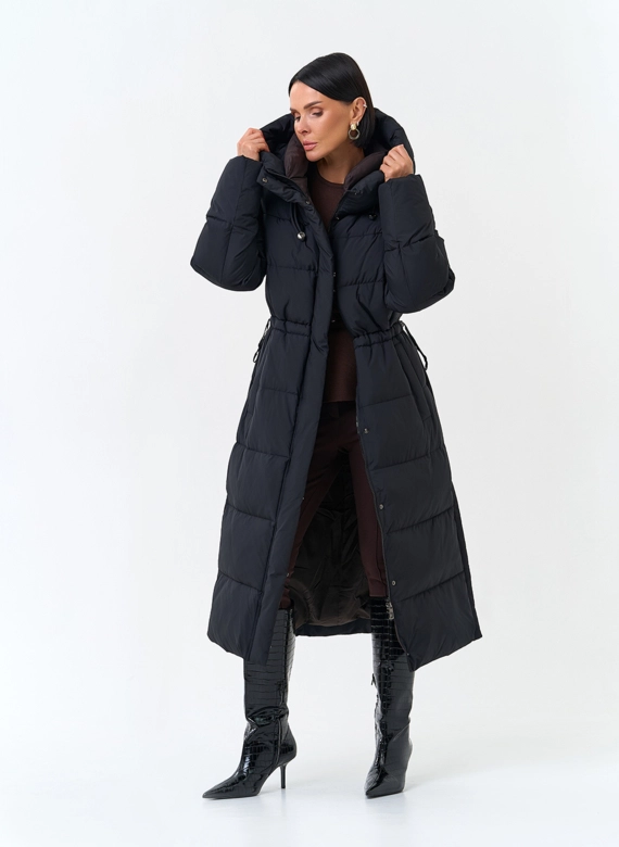 Женский пуховик с капюшоном фото