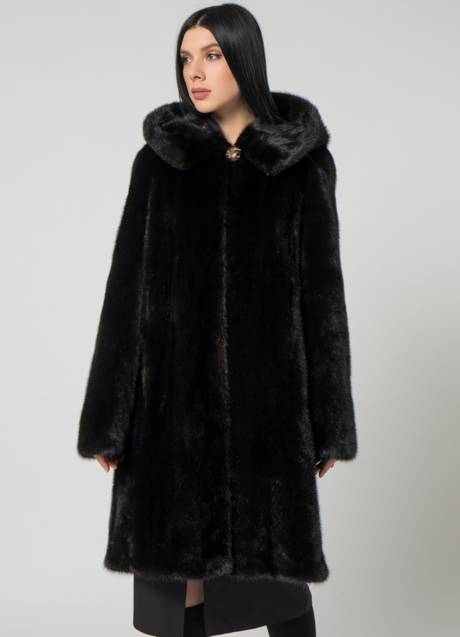 Норковая шуба с капюшоном модель № 25929 универмаг малина