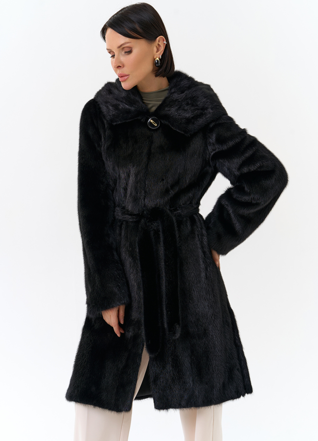Норковая шуба с капюшоном и поясом черного цвета модель № 29529 меха малина