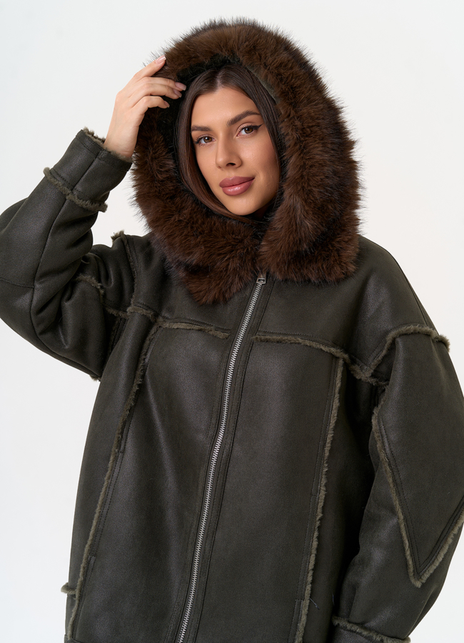 Женская дубленка из эко замши с капюшоном из эко меха модель № 31508 универмаг малина